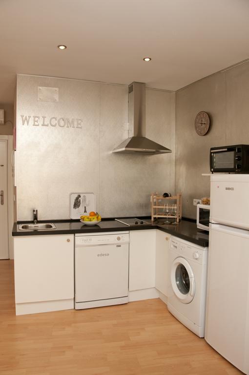 P&P Apartament Lagunillas I Y II Малага Екстериор снимка