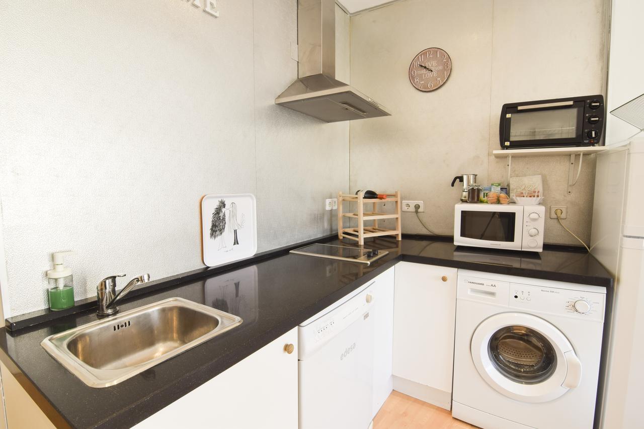 P&P Apartament Lagunillas I Y II Малага Екстериор снимка